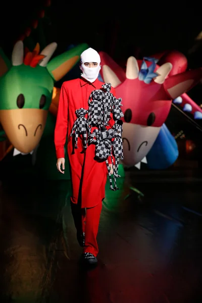 Look 115